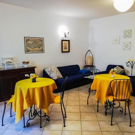 Terre Di Gratia Bed & Breakfast Camporeale Exterior photo