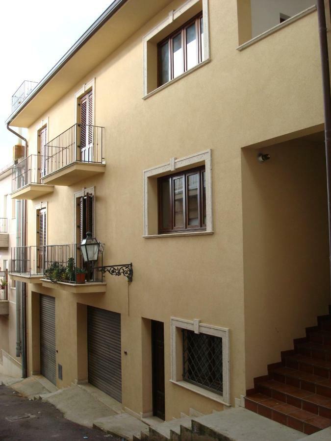 Terre Di Gratia Bed & Breakfast Camporeale Exterior photo